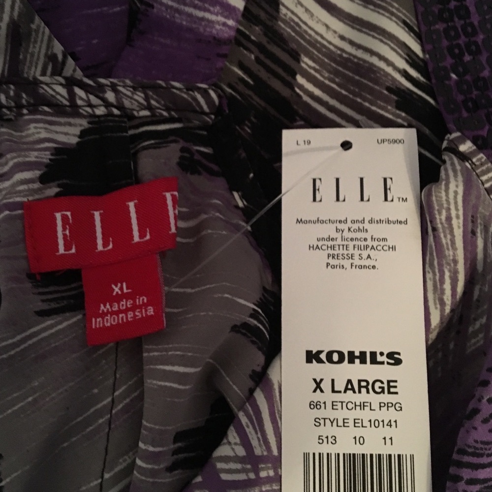 Elle Racerback Blouse - Picture 3 of 3